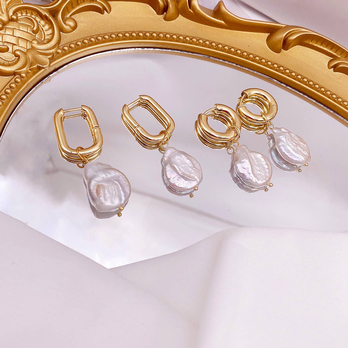 Irregular pearl metal knitted stud earrings