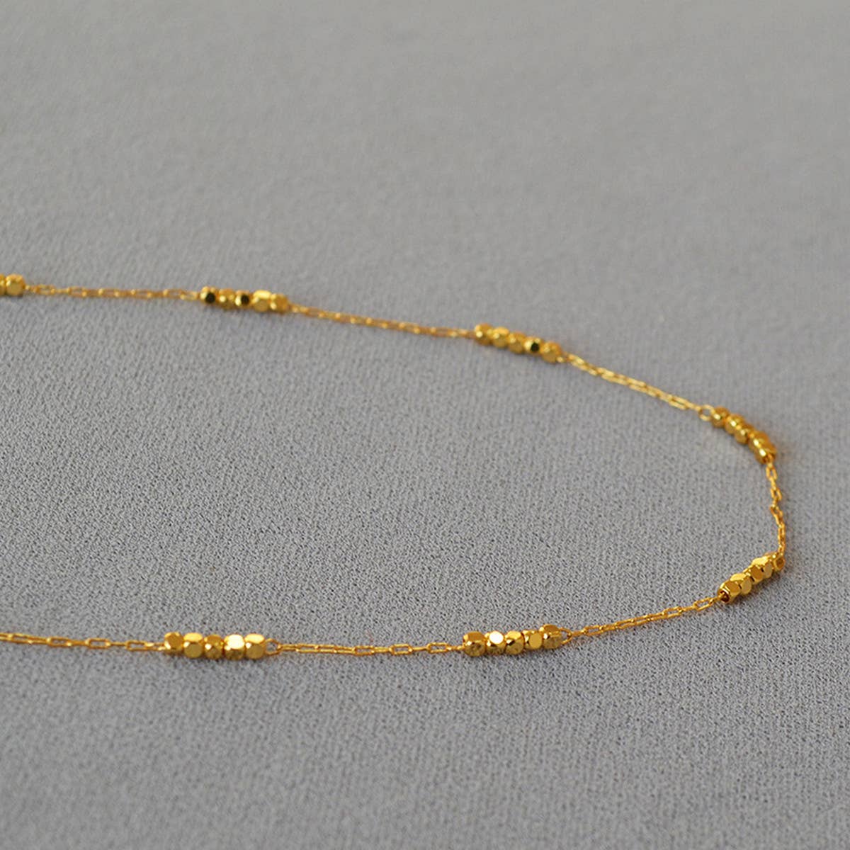 HANDMADE SHINY BEVEL SQUARE BEAD NECKLACE