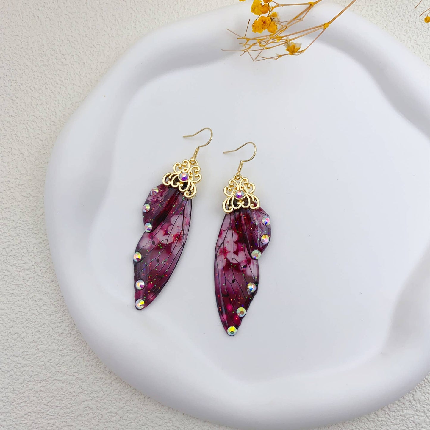 Elegant long earrings with cicada wing wings