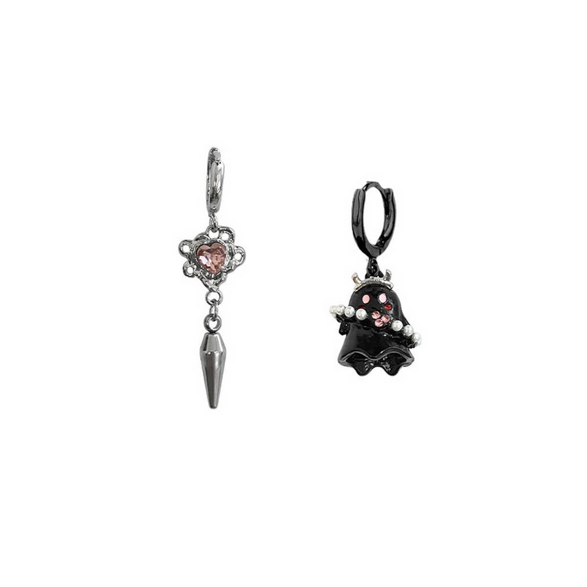HALLOWEEN FUNNY LITTLE GHOST PEARL EARRINGS
