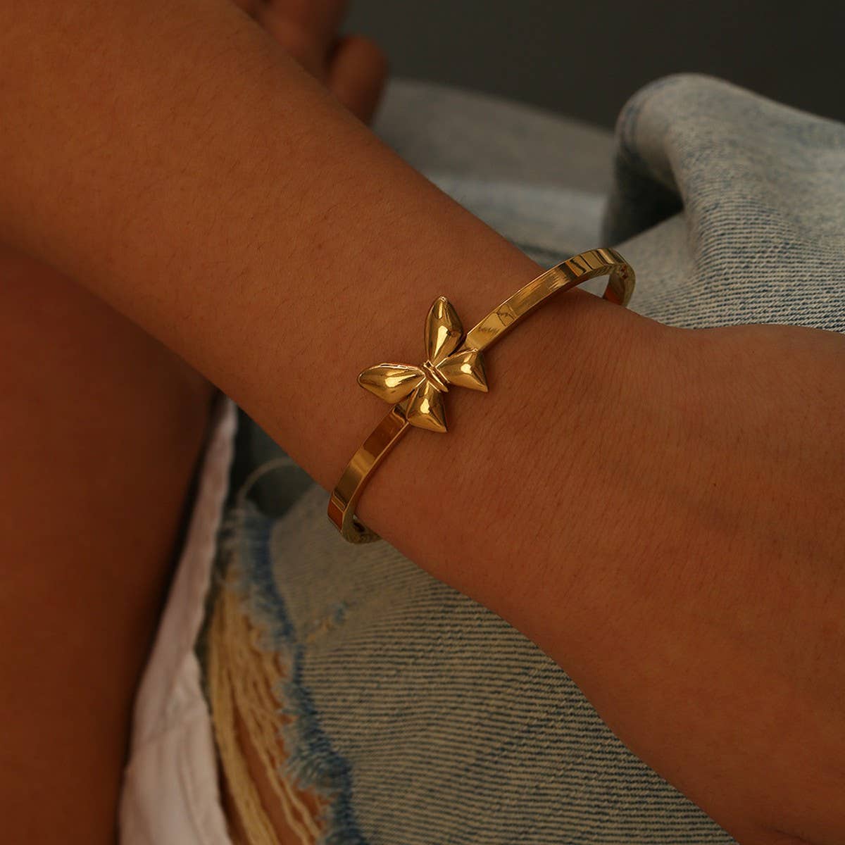18K Butterfly Cuff Bracelet in Stainless Steel_CWAJE4607