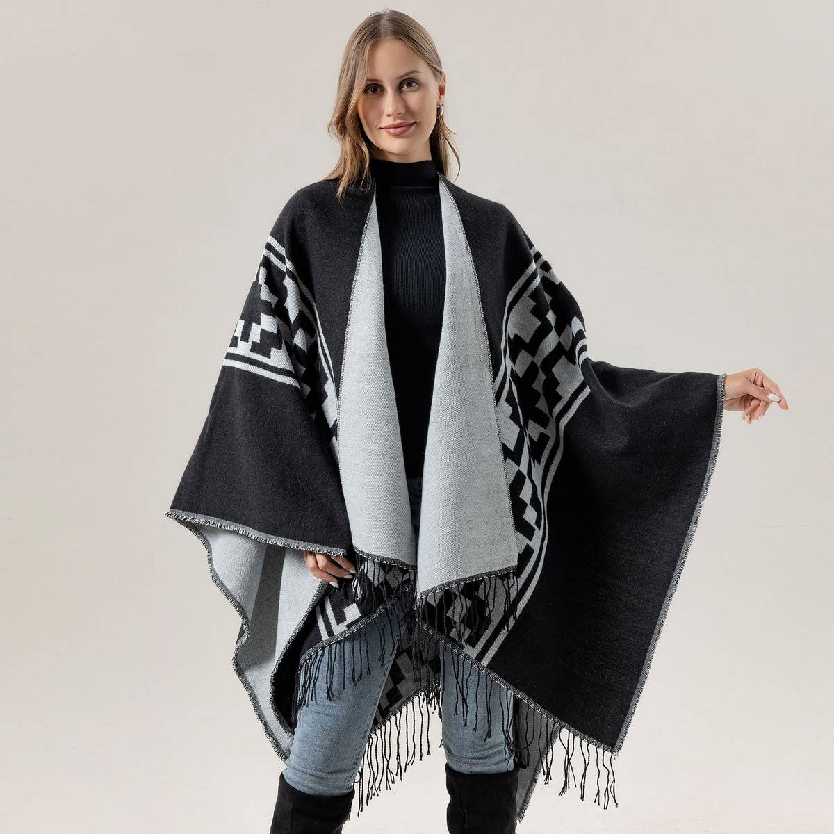 WARM OUTER WEAR THICKENED TASSEL SLIT CAPE