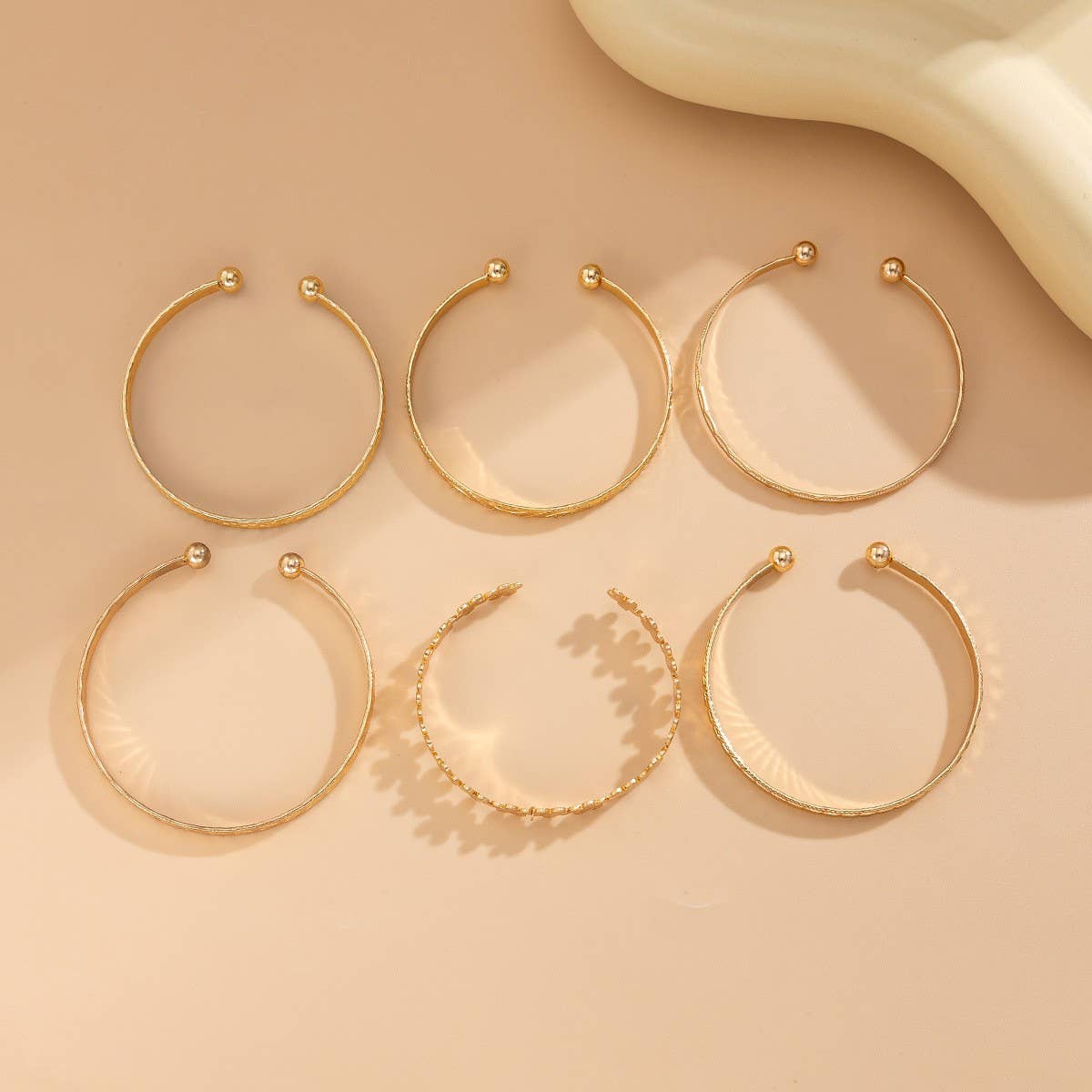 NEW FASHION METAL HEART SHAPE FLOWER BRACELET