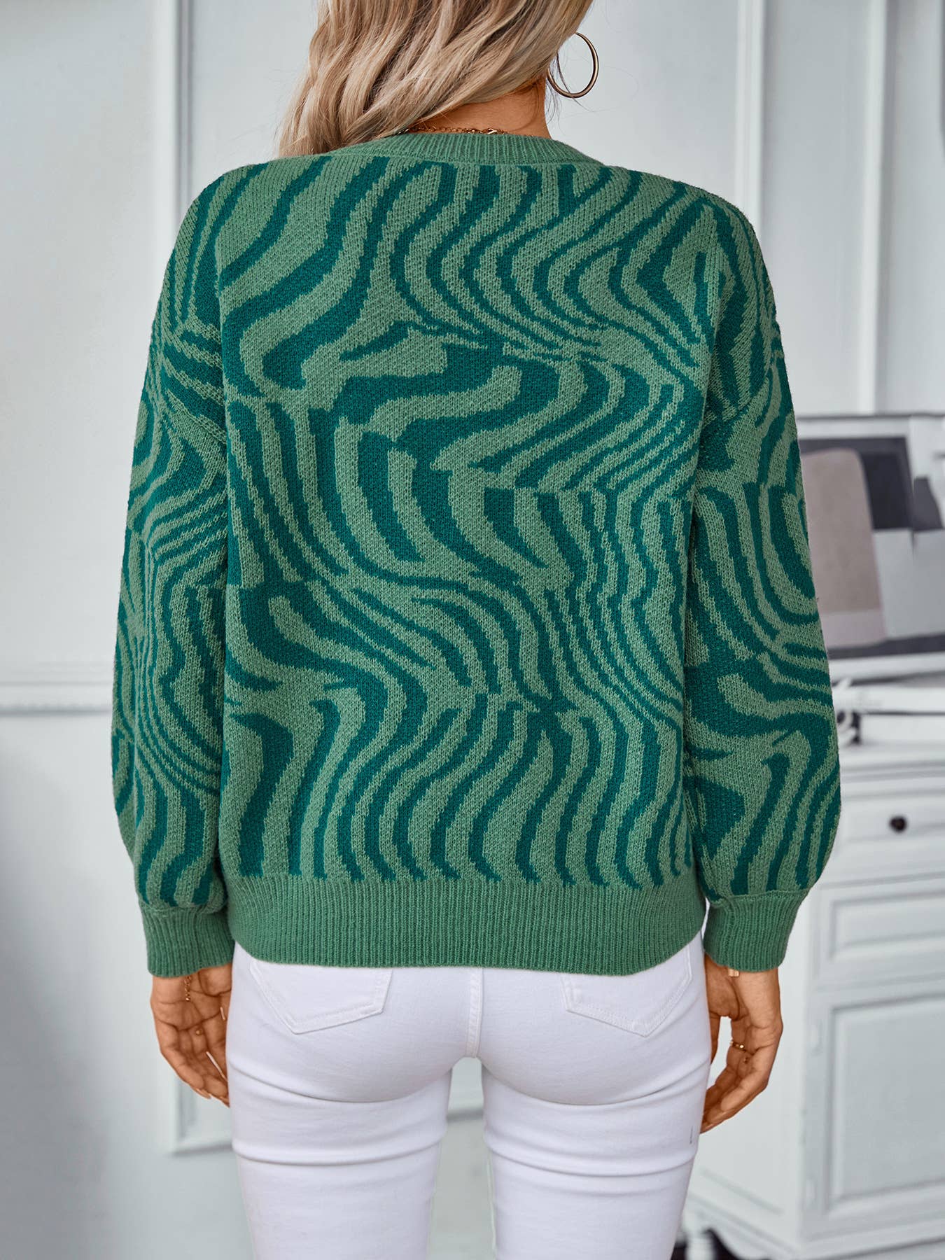ZEBRA-PRINT PULLOVER CREW NECK SWEATER