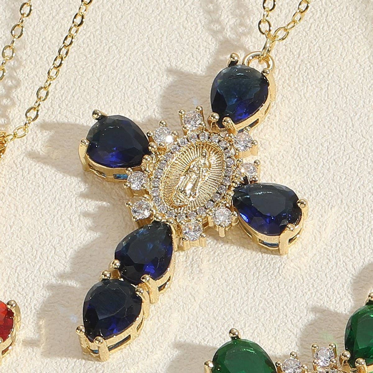 Zirconia Pendant Virgin Mary Cross Necklace_CWMM5867