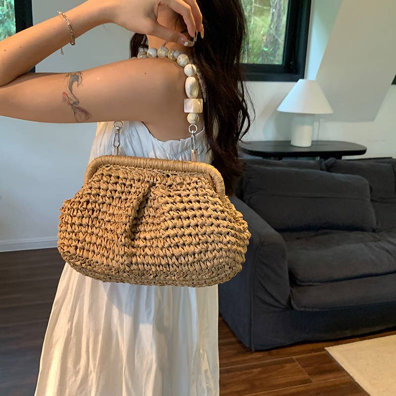 Trendy weaving of vacation beach bags