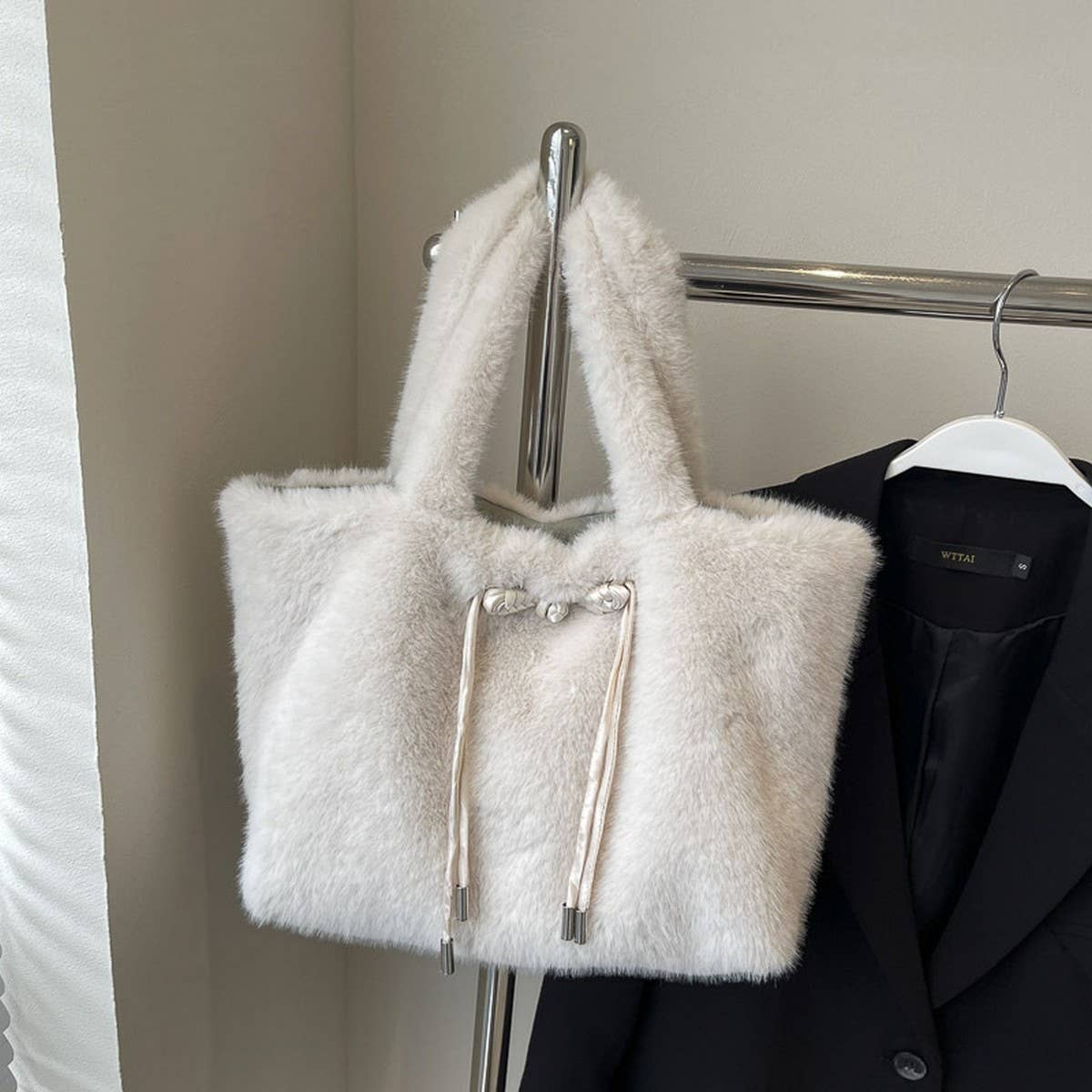 WINTER FAUX MINK FUR FASHION SHOULDER HANDBAG_CWAB3982