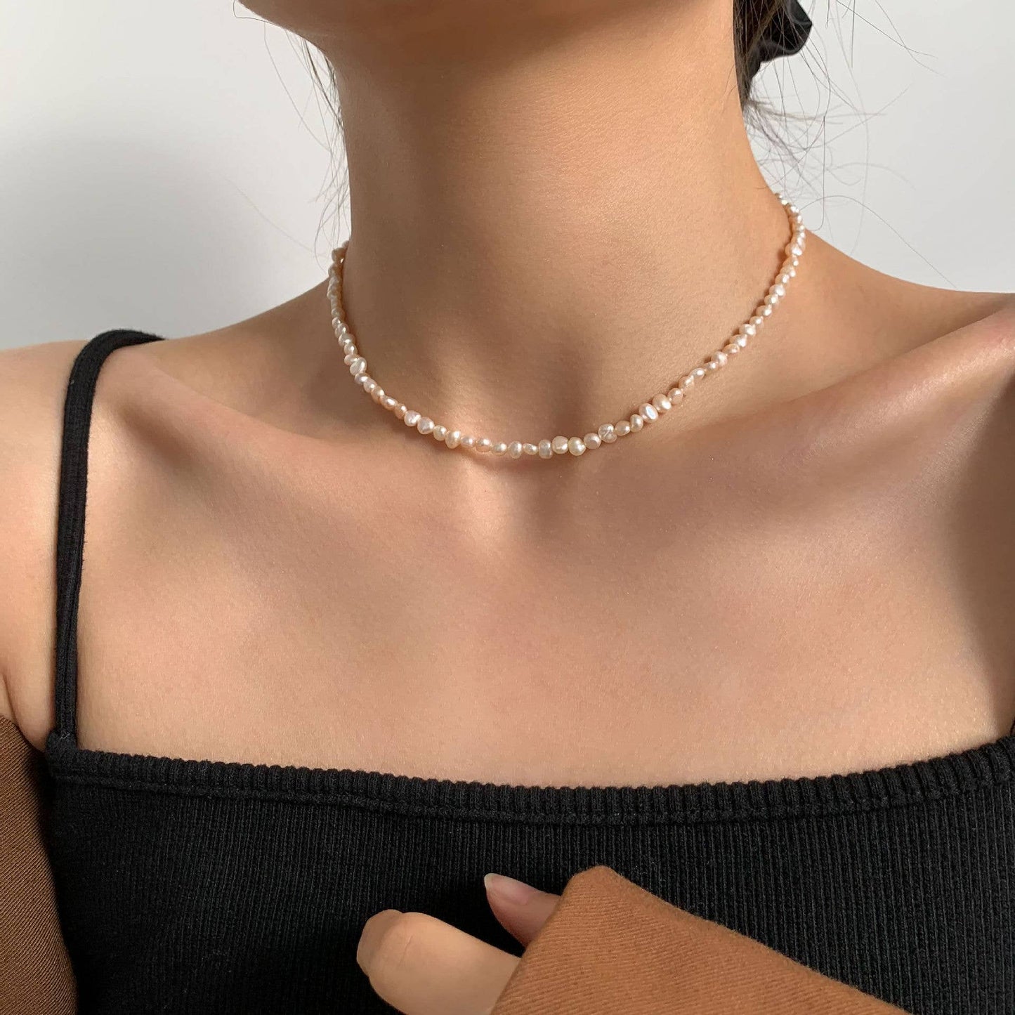 Fashionable Bahak freshwater pearl necklace