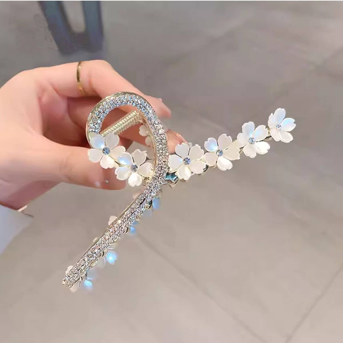 GOLD FLOWER LARGE RHINESTONE CLIP HAIRPIN