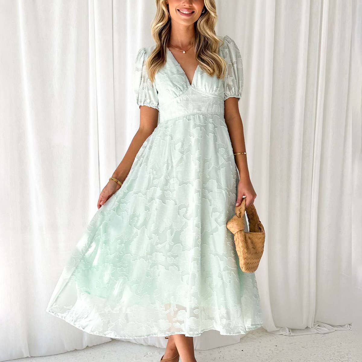 FLORAL LACE HIGH-WAISTED DRESS