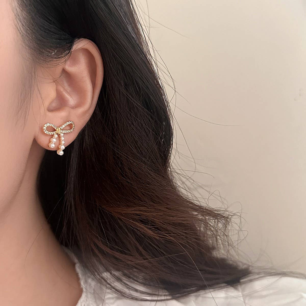 TRENDY RETRO BOWKNOT DIAMOND PEARL EARRINGS
