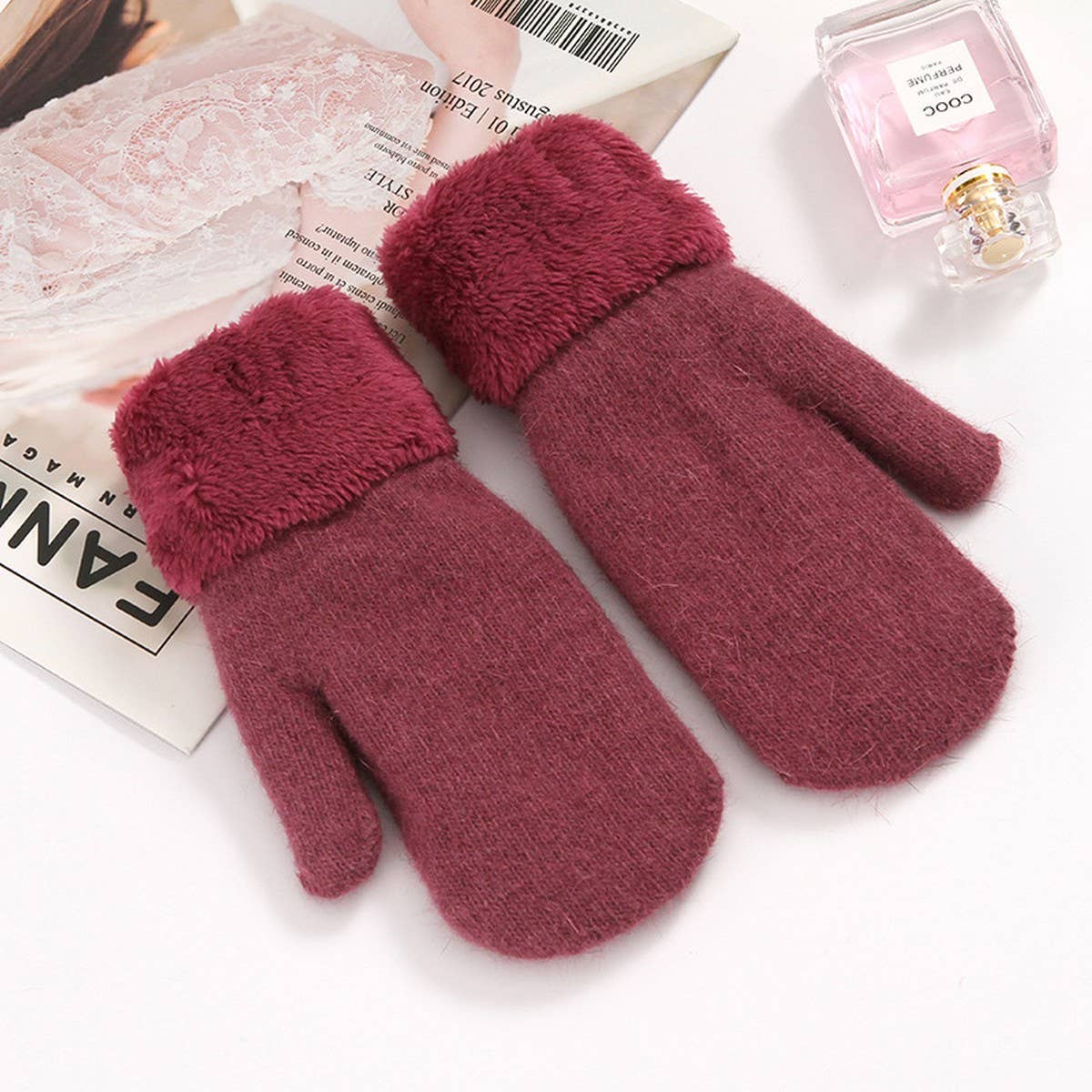 Cute Bunny Fur Mittens ? Warm Double Fleece_CWAG0250