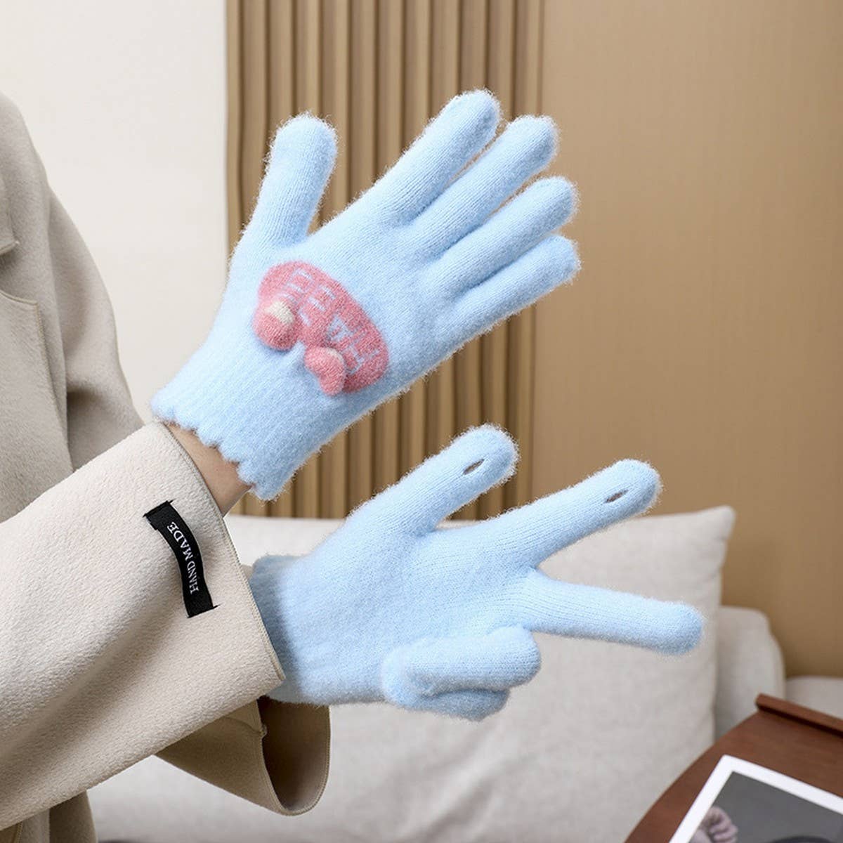 ANTI-PILLING AUTUMN AND WINTER TOUCH SCREEN GLOVES_CWAG0191