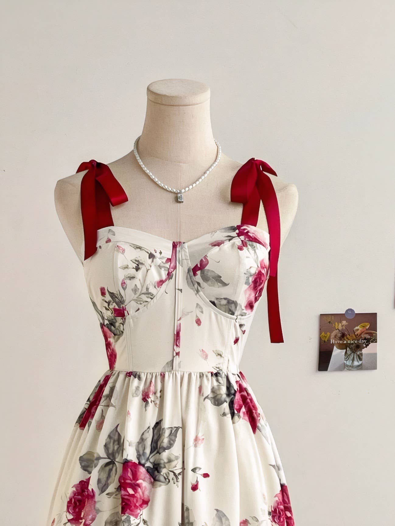 Floral print elegant cinched waist halter dress