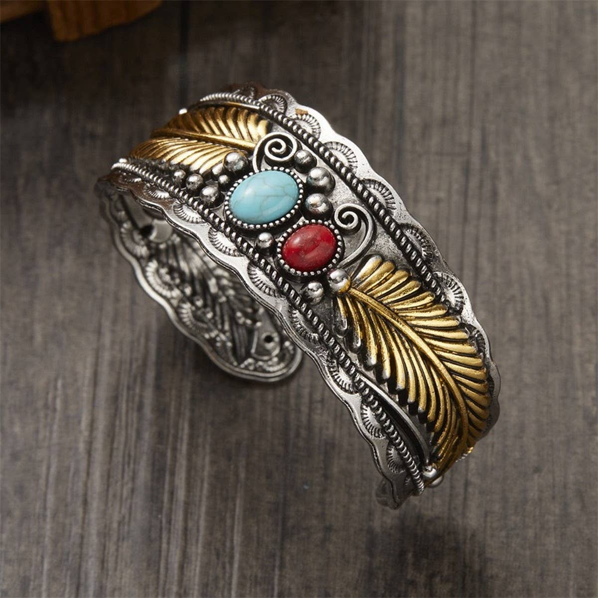 NEW RETRO OVAL TURQUOISE BRACELET FOR WOMEN