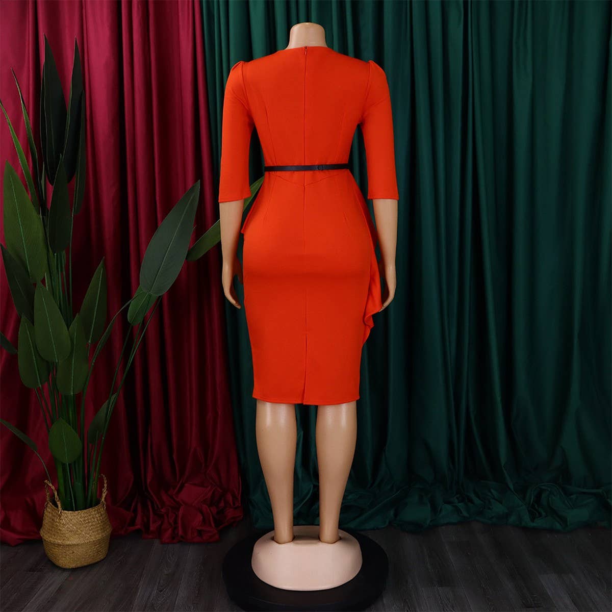 RUFFLED RETRO V-NECK HIP-HUGGING PENCIL DRESS