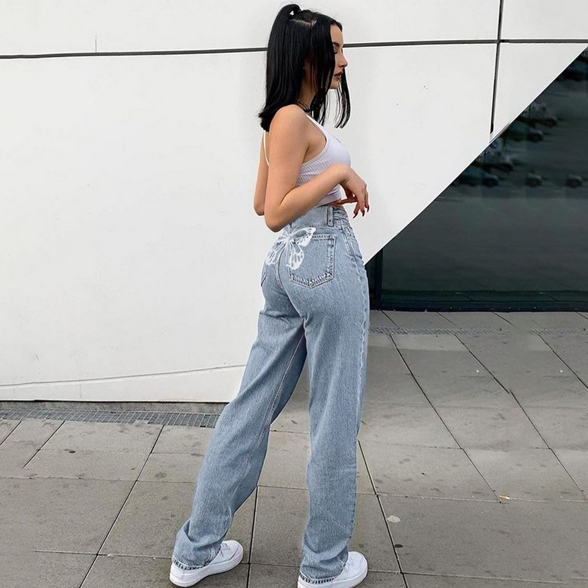 Light Wash Straight Jeans ? Butterfly Print