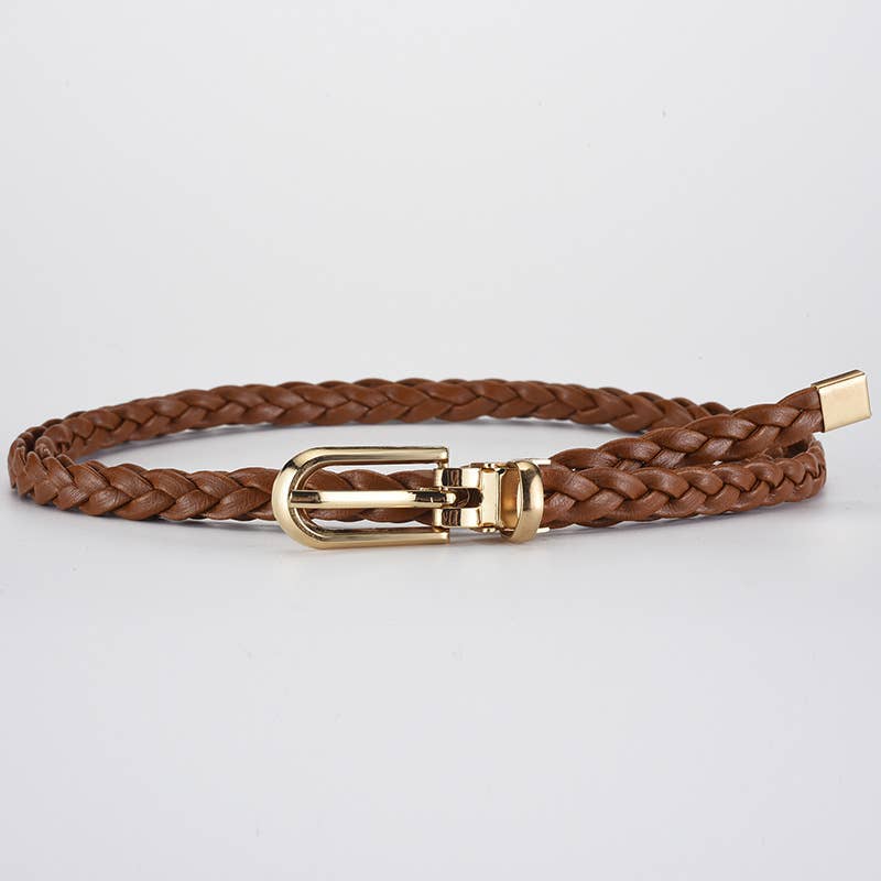 Tie knots to decorate weave a candy-colored belt