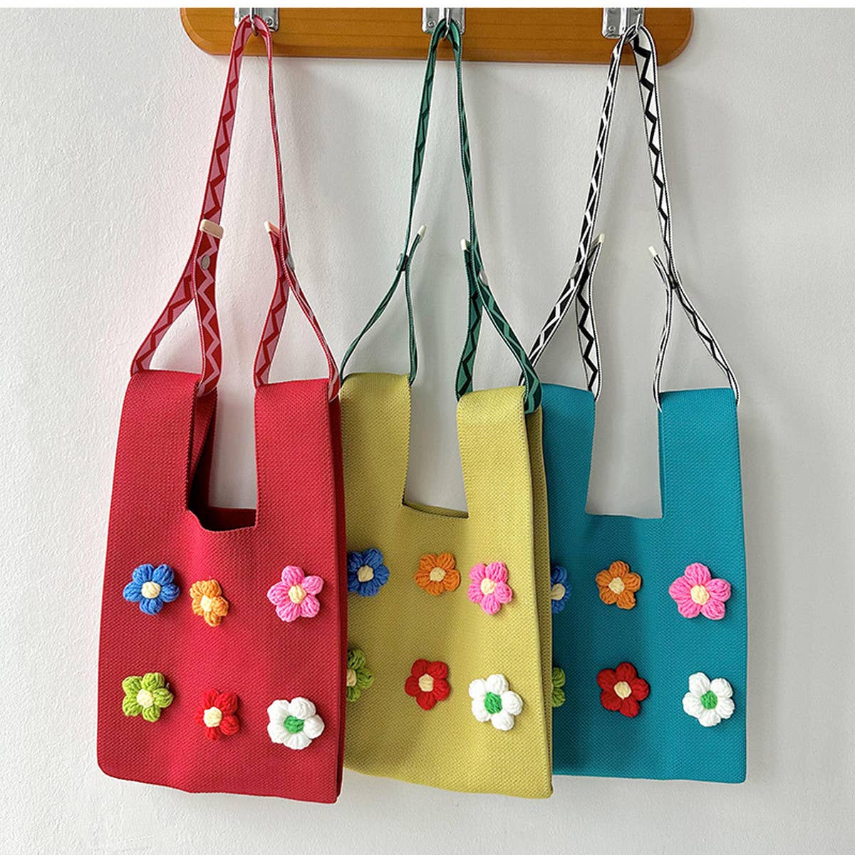CUTE COLORFUL FLOWER KNITTED SHOULDER BAG HANDBAG_CWAB1505