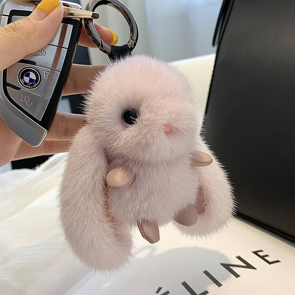 CUTE LONG-EARED BUNNY BAG PENDANT KEYCHAIN
