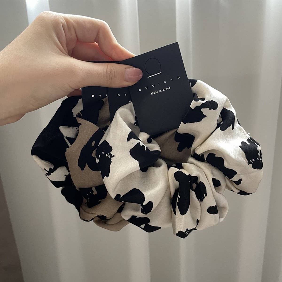 NEW LUXURY FASHION FLOWER HAIR SCRUNCHIES_CWAHA1734