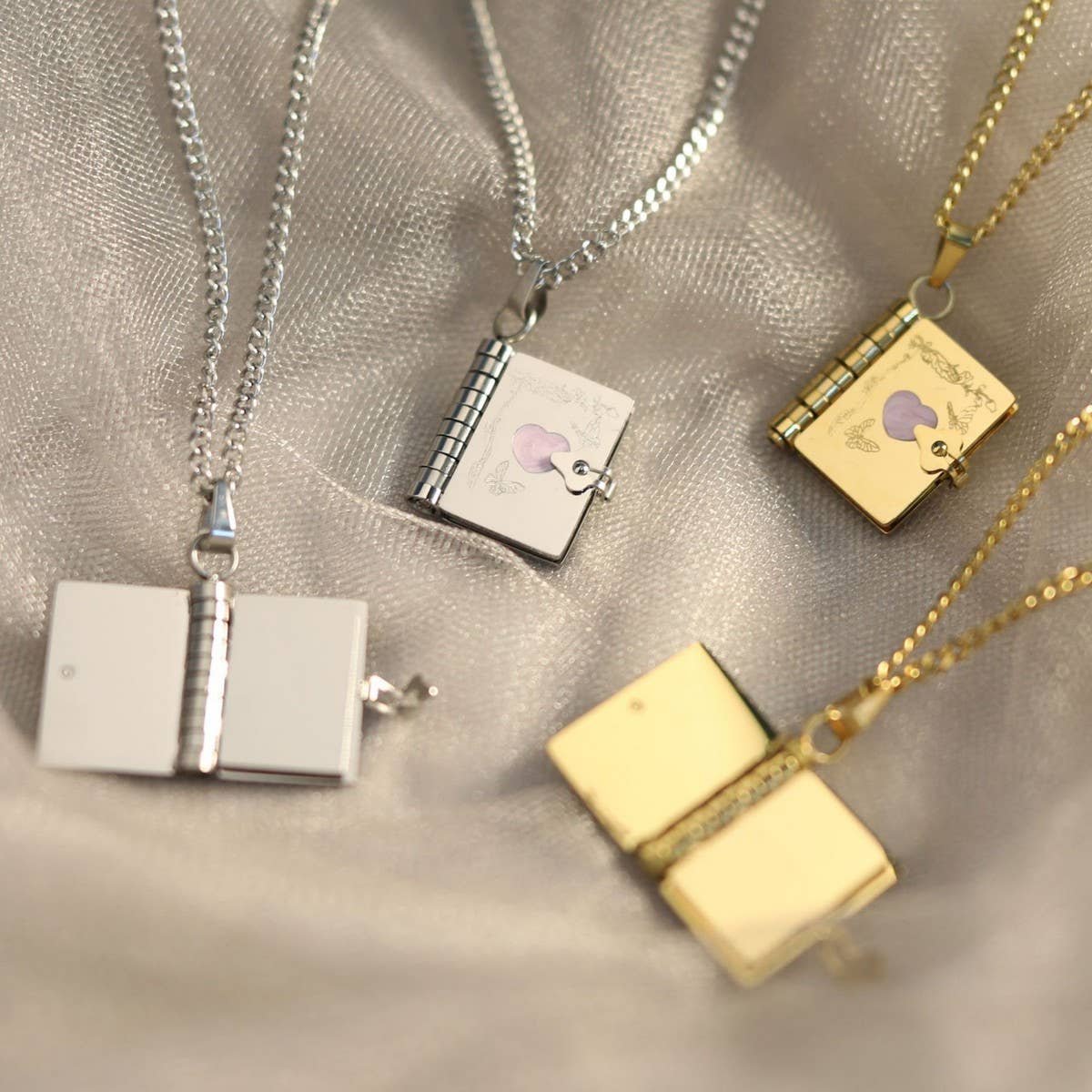 Butterfly Heart Book Opening Fashion Necklace_CWMM5672