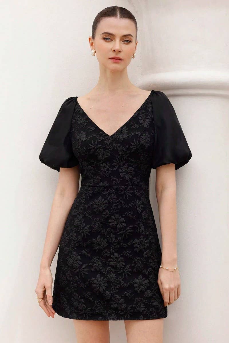 CWDSD8259_BLACK JACQUARD V-NECK PUFF SLEEVE DRESS