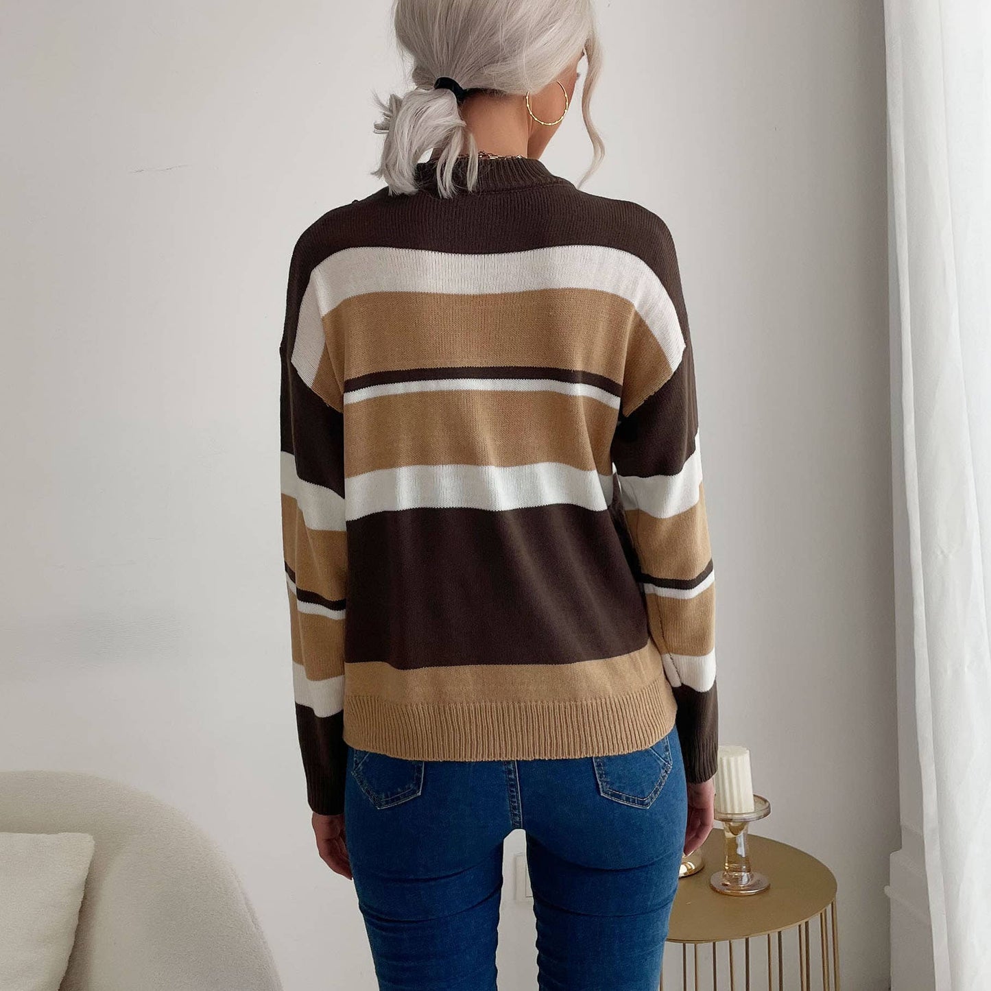 Color-blocking striped semi-high-neck sweater