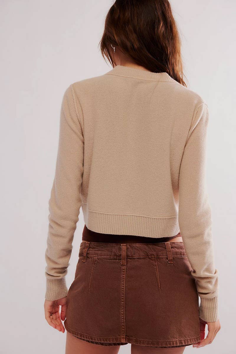 CWOCAL2220_SOLID COLOR ROUND NECK KNITTED CARDIGAN