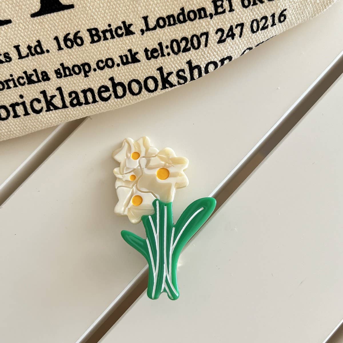 CWAHA07744_CARTOON TULIP BIRD ACETATE HAIR CLIP FOR WOMEN