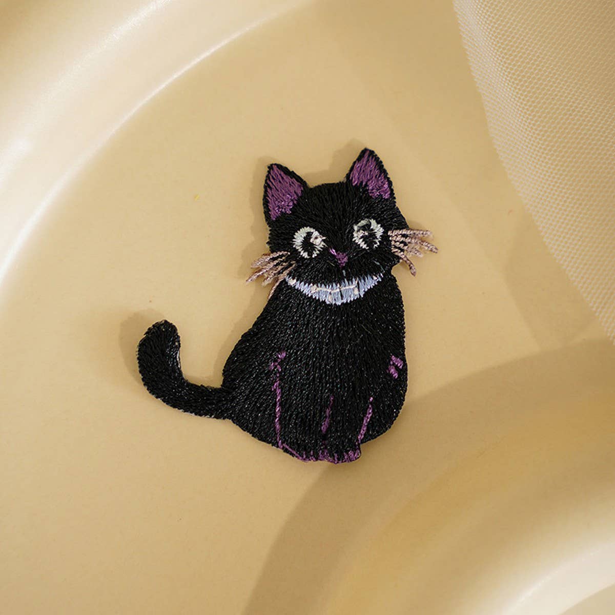 3D Cat Embroidered Iron-On Patch for Stain Repair_CWMM5921