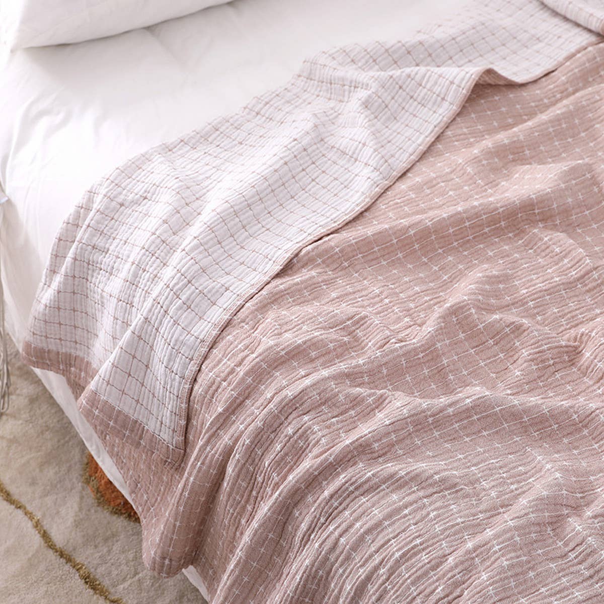 SIMPLE THIN AIR-CONDITIONED NAP BLANKET_CWMM1626
