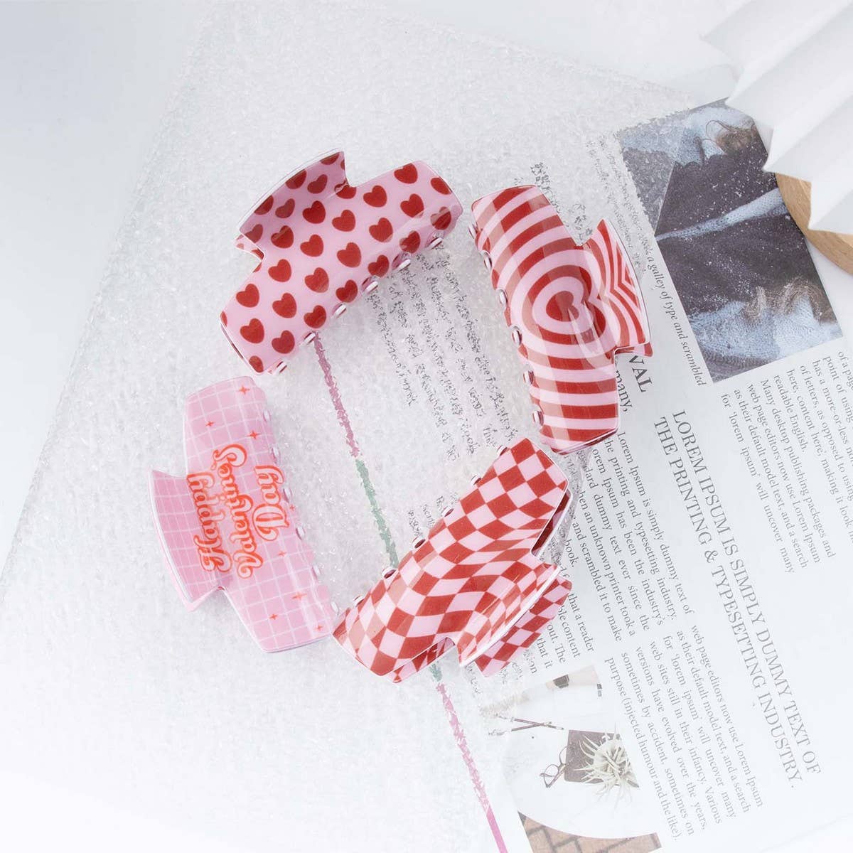CWAHA1313_SWEET RED SERIES LOVE LATTICE HAIR CLAW CLIP