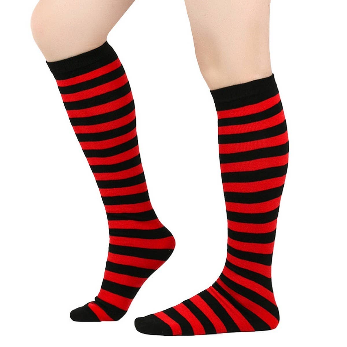 CWMM10073_STRIPED KNEE-HIGH SOCKS FOR CHRISTMAS