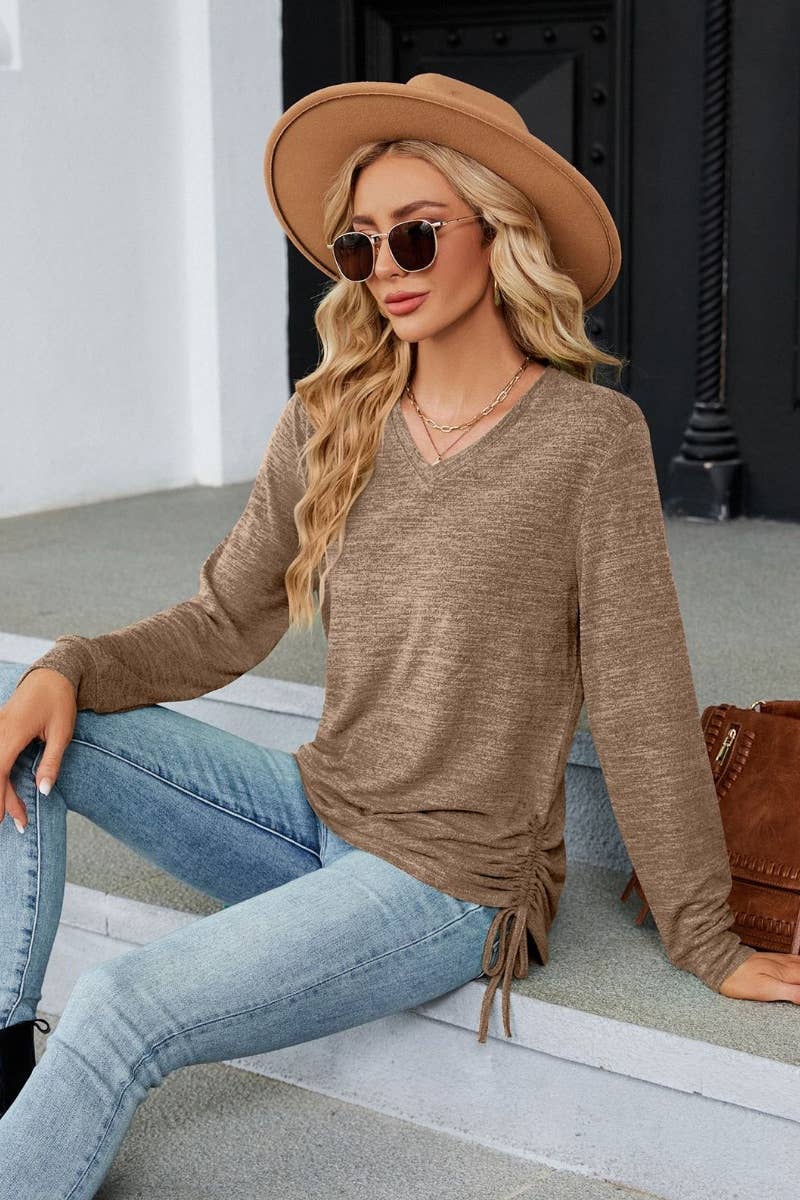 CWTBLL2690_FALL V-NECK PLEATED SOLID COLOR LONG-SLEEVED TOP
