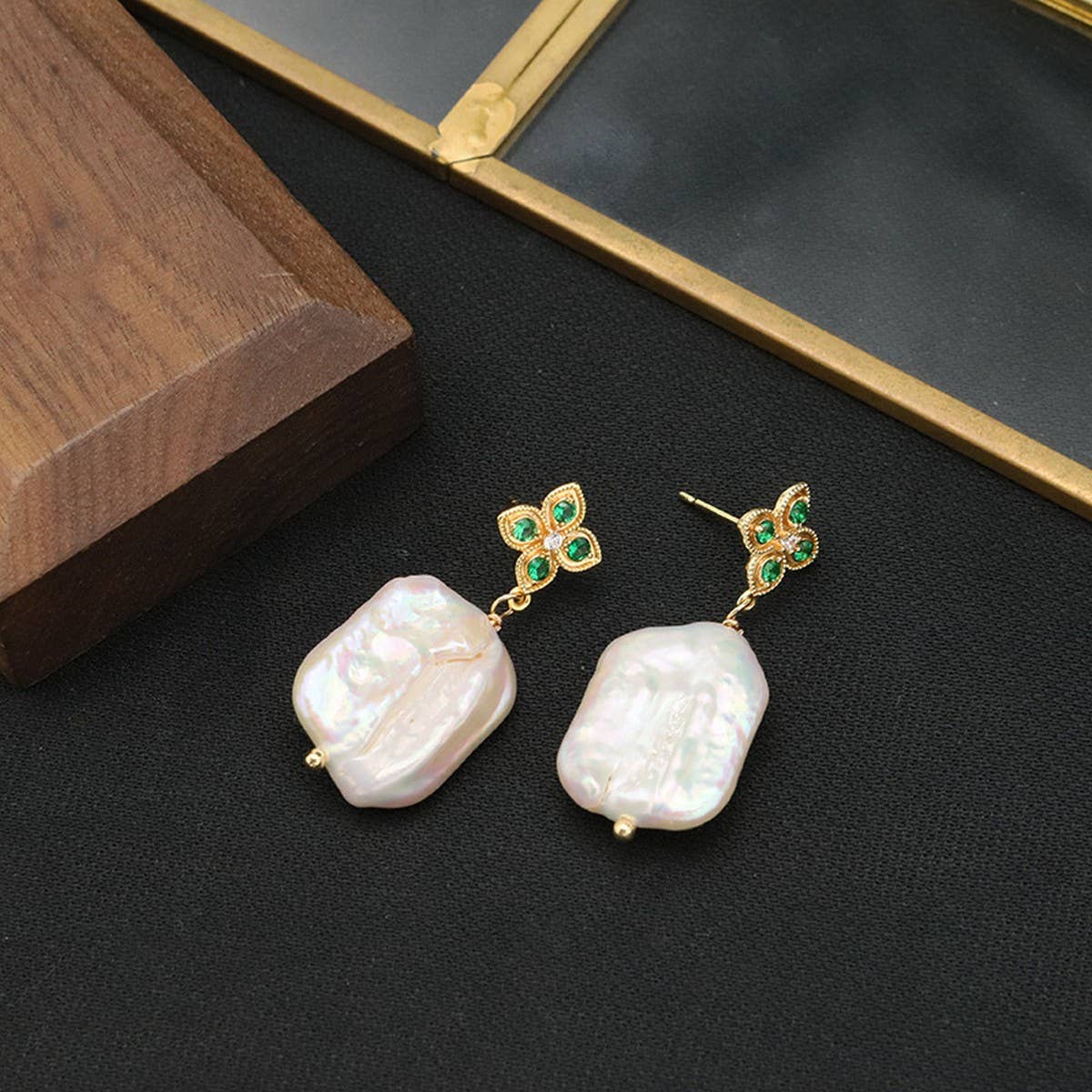 NEW NATURAL FRESHWATER PEARL EARRINGS FOR WOMEN