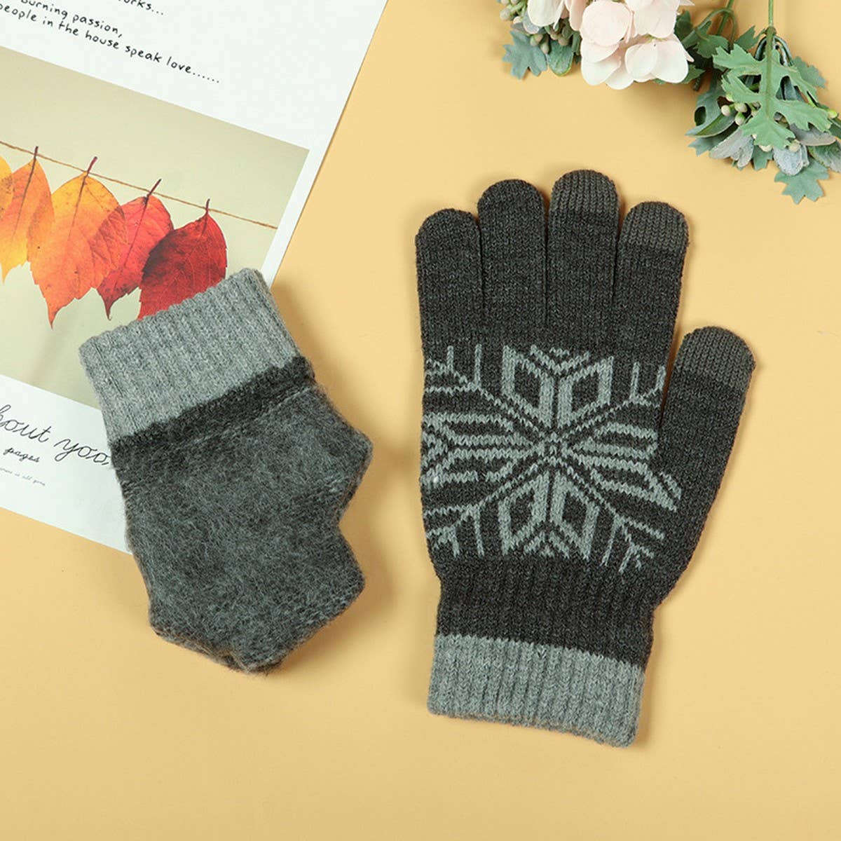 WINTER GLOVES OCTAGONAL FLOWER WOOL GLOVES_CWAG0172