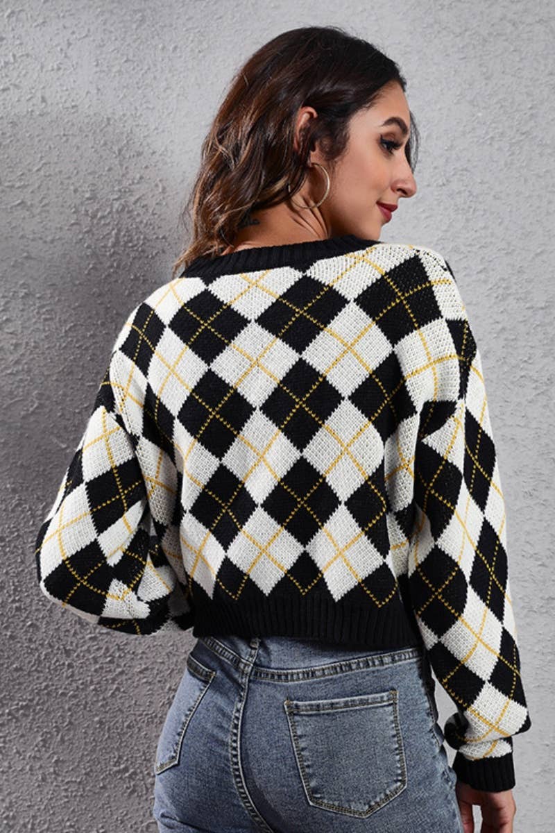 CWOCAL2048_DIAMOND CHECK LONG-SLEEVED CARDIGAN SWEATER