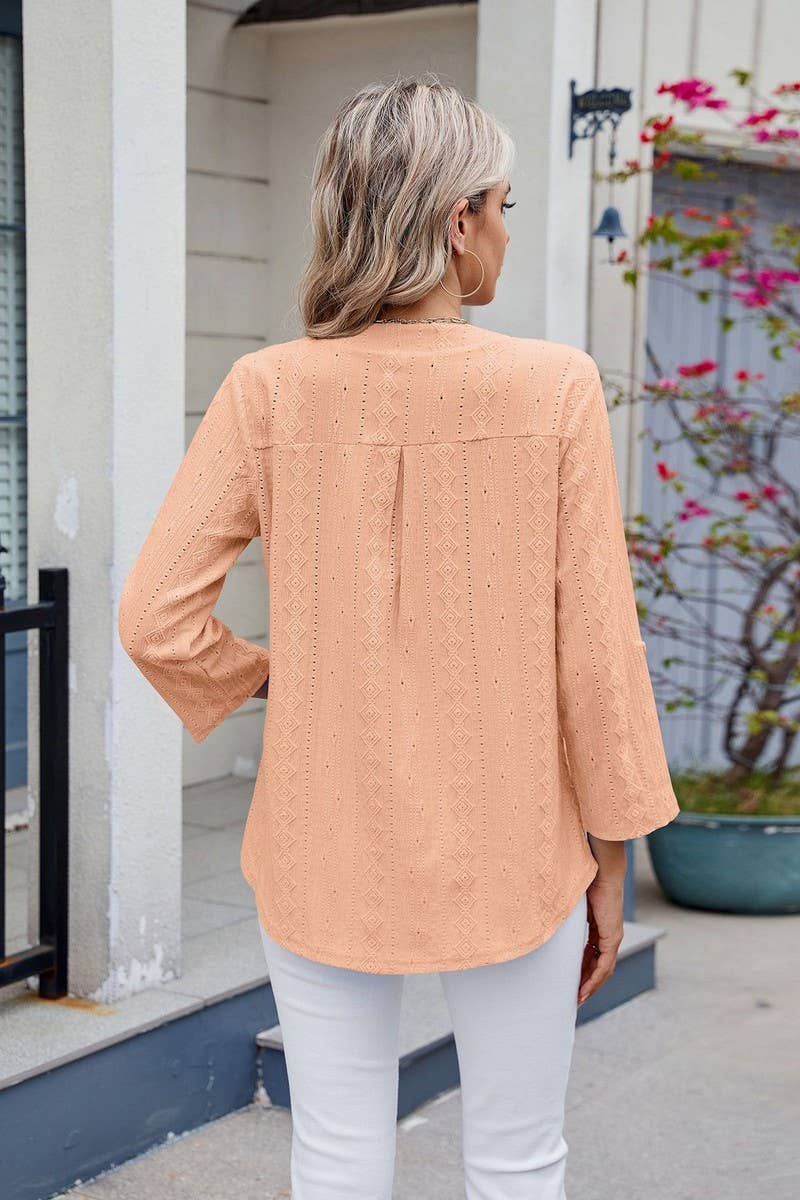 CWTBLS1721_SOLID COLOR V-NECK THREE-QUARTER SLEEVE TOP