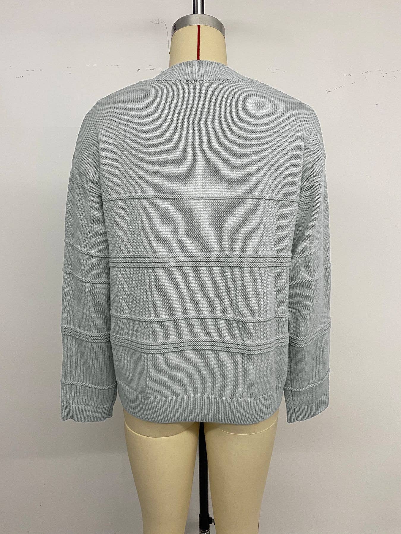 Casual style loose V-neck solid color sweater