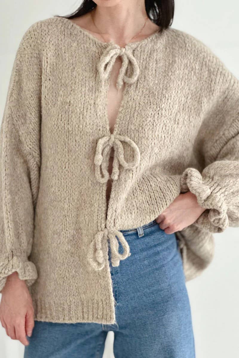 CWOSWL6748_SOLID COLOR LACE-UP PETAL CUFF KNIT TOP