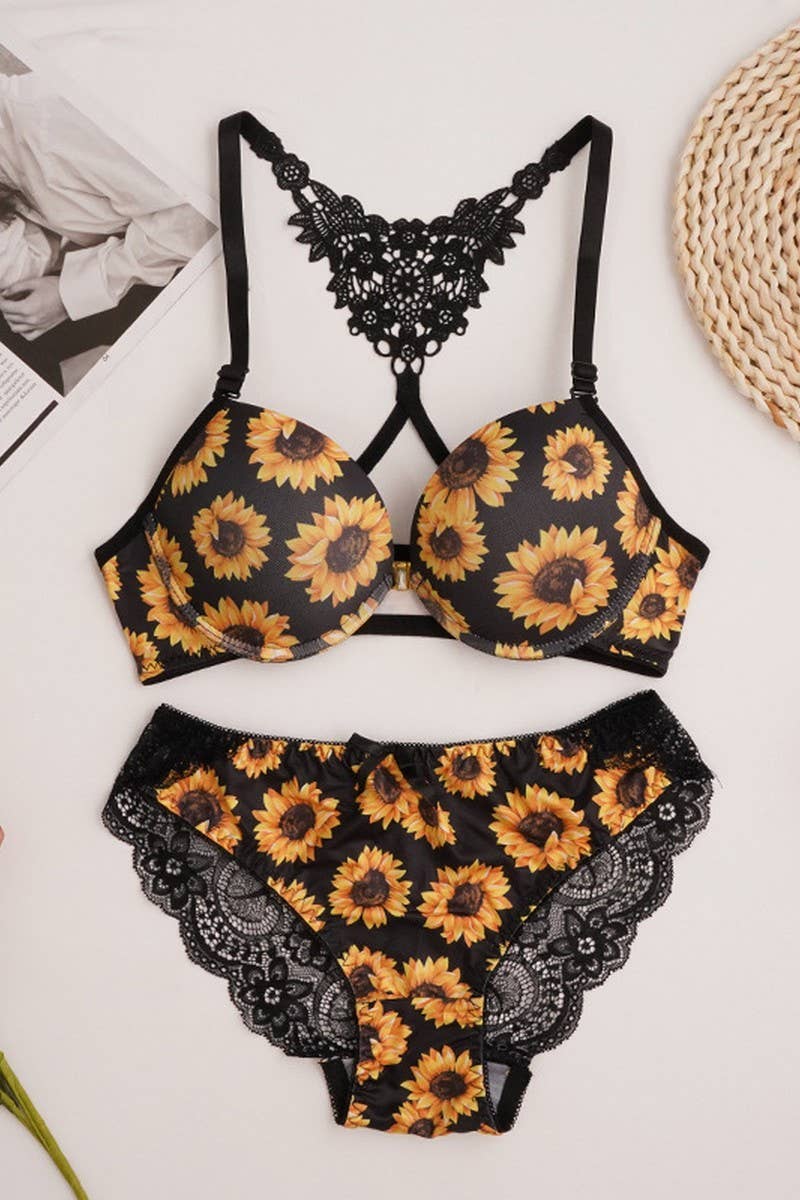CWMU00291_CHRYSANTHEMUM LACE FRONT CLOSURE PUSH UP BRA SET