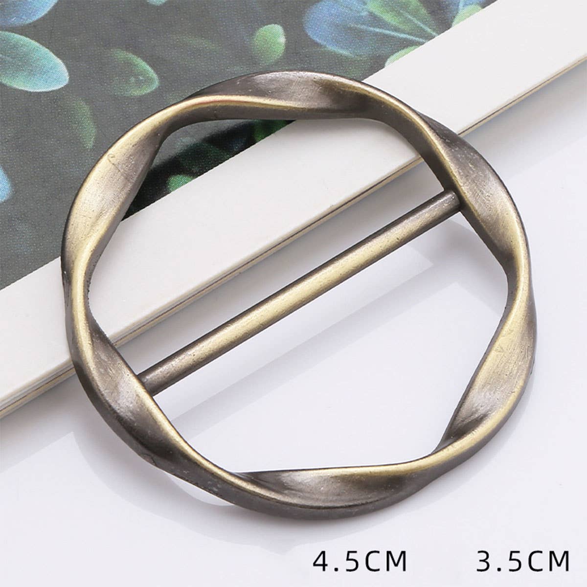 METAL RING SIMPLE SCARF RING WITH NO UPKEEP