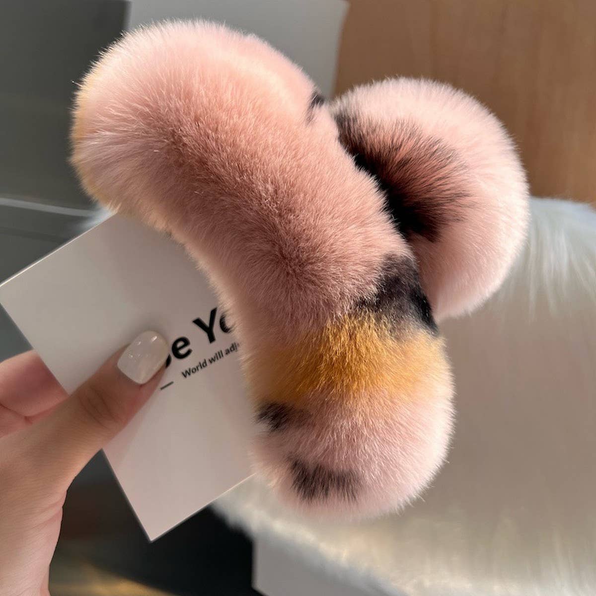 Large Real Rex Rabbit Fur Hair Claw - Cute & Cozy_CWAHA3302