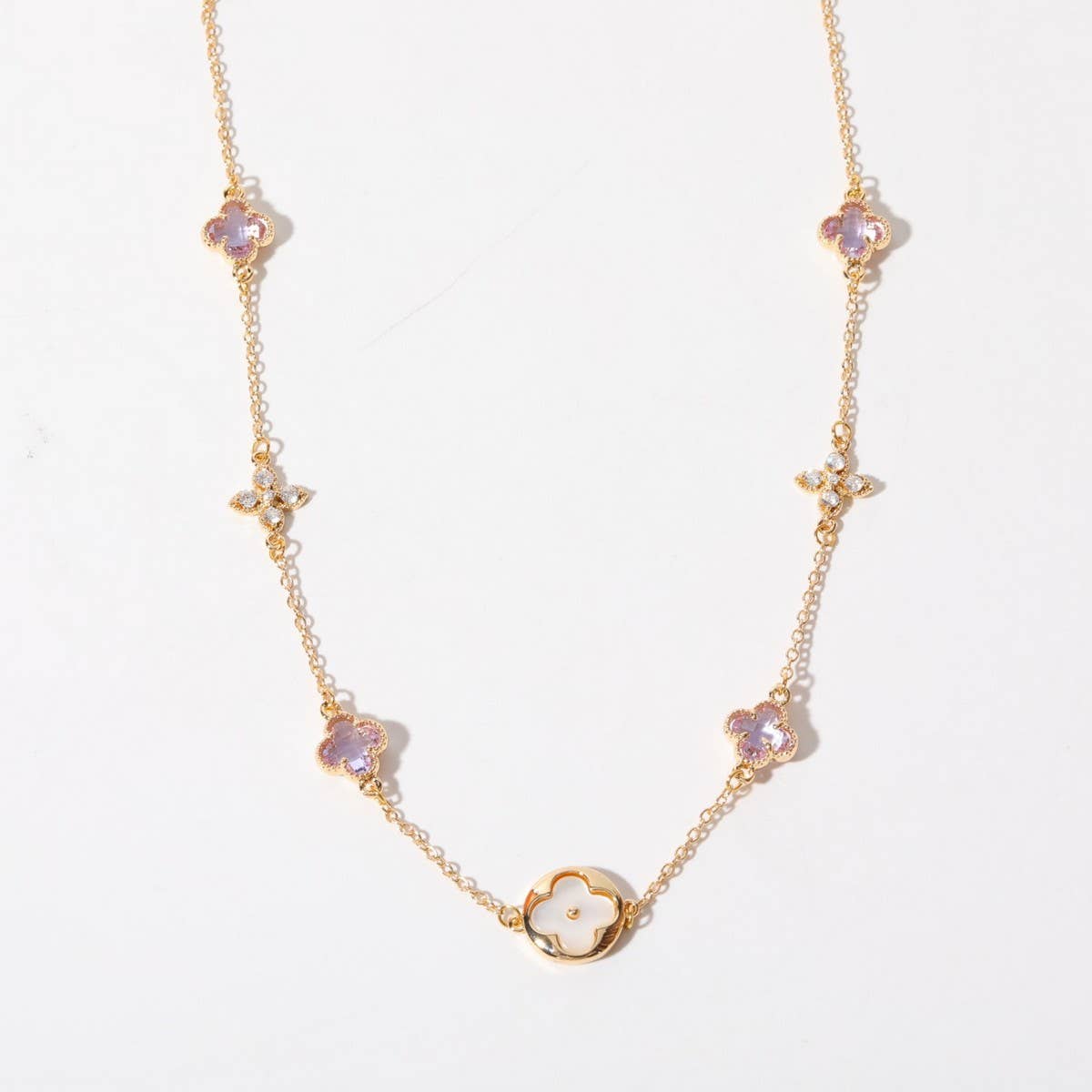 Four-leaf clover snowflake zircon necklace