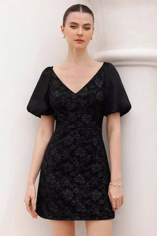 CWDSD8259_BLACK JACQUARD V-NECK PUFF SLEEVE DRESS