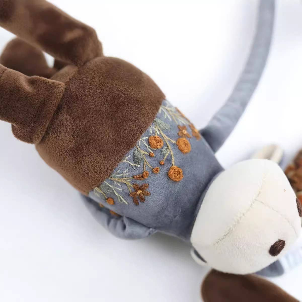 Embroidered Vine Flower Deer Plush Doll Toy