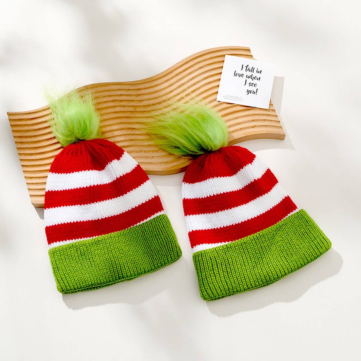 CWAH04355_KIDS RED GREEN STRIPED KNIT HAT