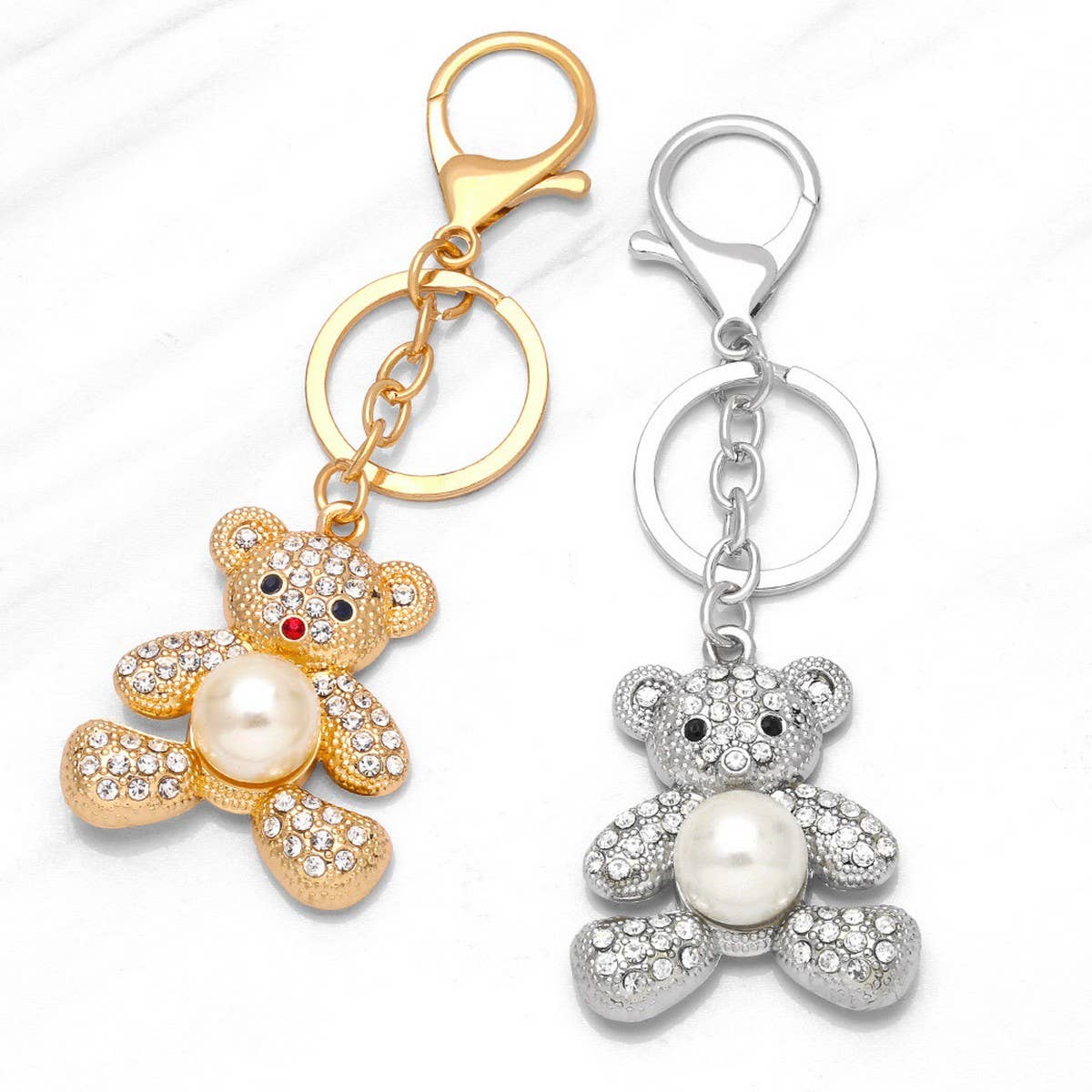 CUTE CREATIVE DIAMOND STUDDED TEDDY BEAR KEYCHAIN