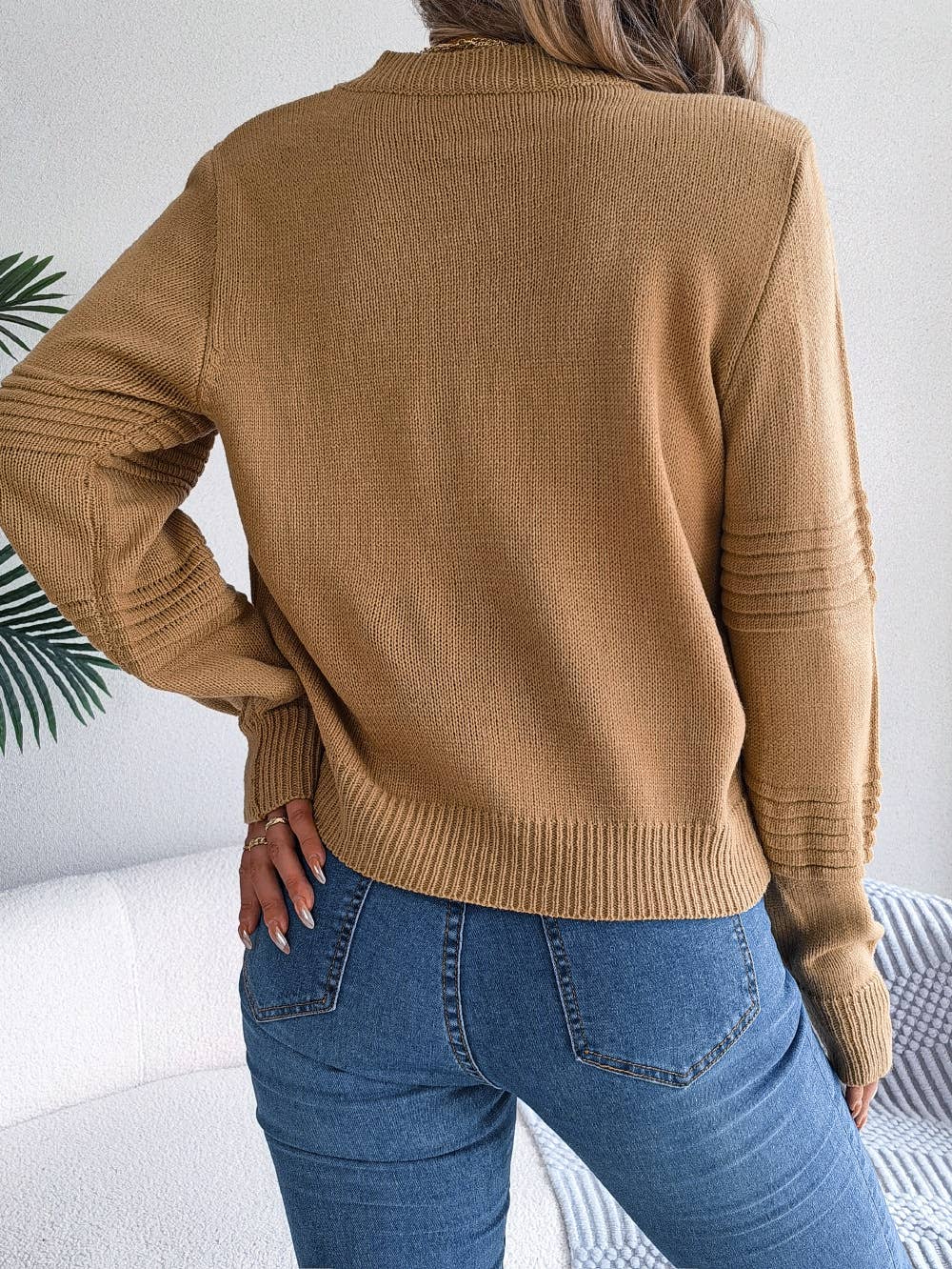 CASUAL SOLID COLOR LONG-SLEEVED KNIT SWEATER